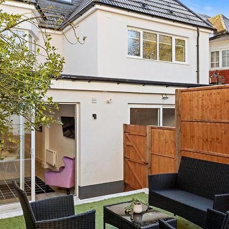 Star London Vivian Avenue 2-Bed Retreat With Garden Appartement The Hyde Buitenkant foto